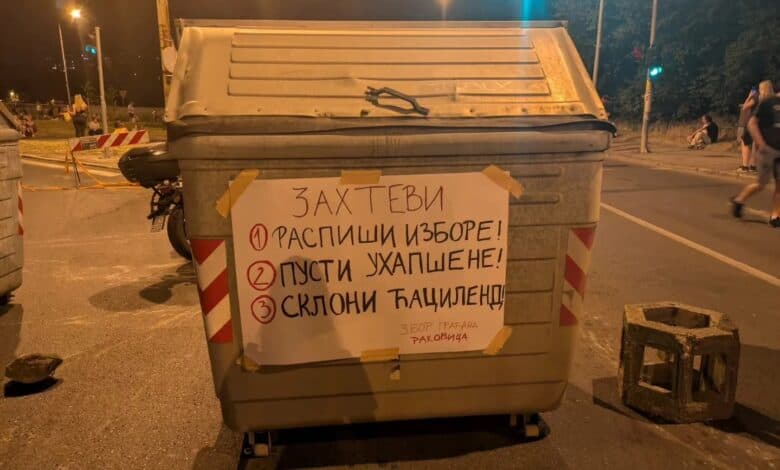 „Београд стаје сутра“: Студенти позвали становнике престонице да поране у блокаду! „Београд стаје сутра“: Студенти позвали становнике престонице да поране у блокаду!