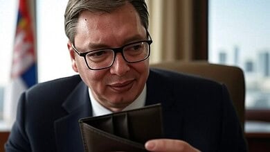 УЦЕЊЕНИ ДЕБИЛАН купује осунећене Рафале док у буџету ускоро неће бити новца за пензије и плате! УЦЕЊЕНИ ДЕБИЛАН купује осунећене Рафале док у буџету ускоро неће бити новца за пензије и плате!