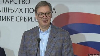 Пијани вођа крда убица, лопова и лудака Пијани вођа крда убица, лопова и лудака
