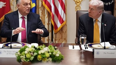 Орбан: Трамп је Мађарској обећао заштиту од финансијских и других удара из ЕУ Орбан: Трамп је Мађарској обећао заштиту од финансијских и других удара из ЕУ
