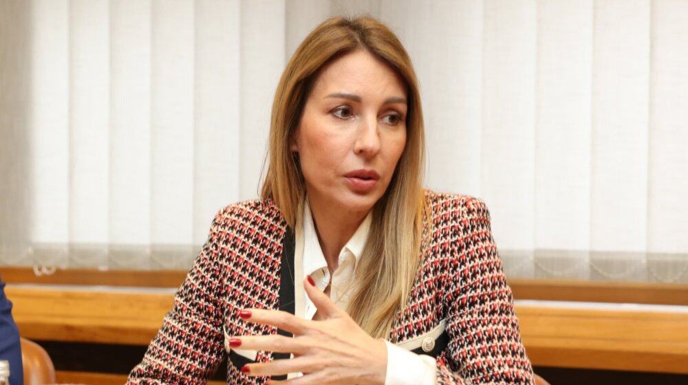 Увозна ШТЕТОЧИНА је прво скрљала ЕПС док сад ради да упропасти и НИС! Ко је овог економског убицу довео у Србију!