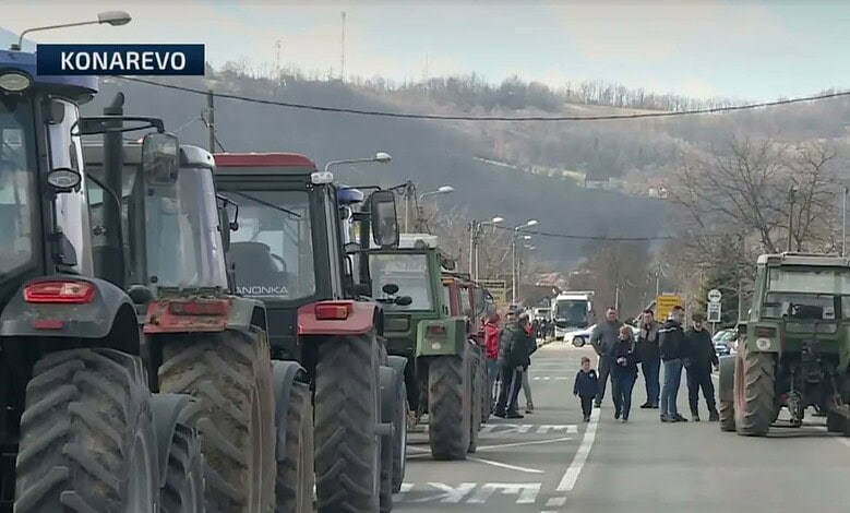 ЗЛИКОВАЦ после хапшења ветерана почео да хапси и пољопривреднике! (видео) ЗЛИКОВАЦ после хапшења ветерана почео да хапси и пољопривреднике! (видео)