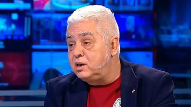 Вучићев министар информисања Братина тврди да полиција има право да убија студенте (видео) Вучићев министар информисања Братина тврди да полиција има право да убија студенте (видео)