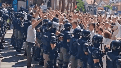 Браво Ниш! Народ у Нишу еуво-вадикале и жвалавог еуво-вадикалног месију дочекао јајима и протестима! (видео)